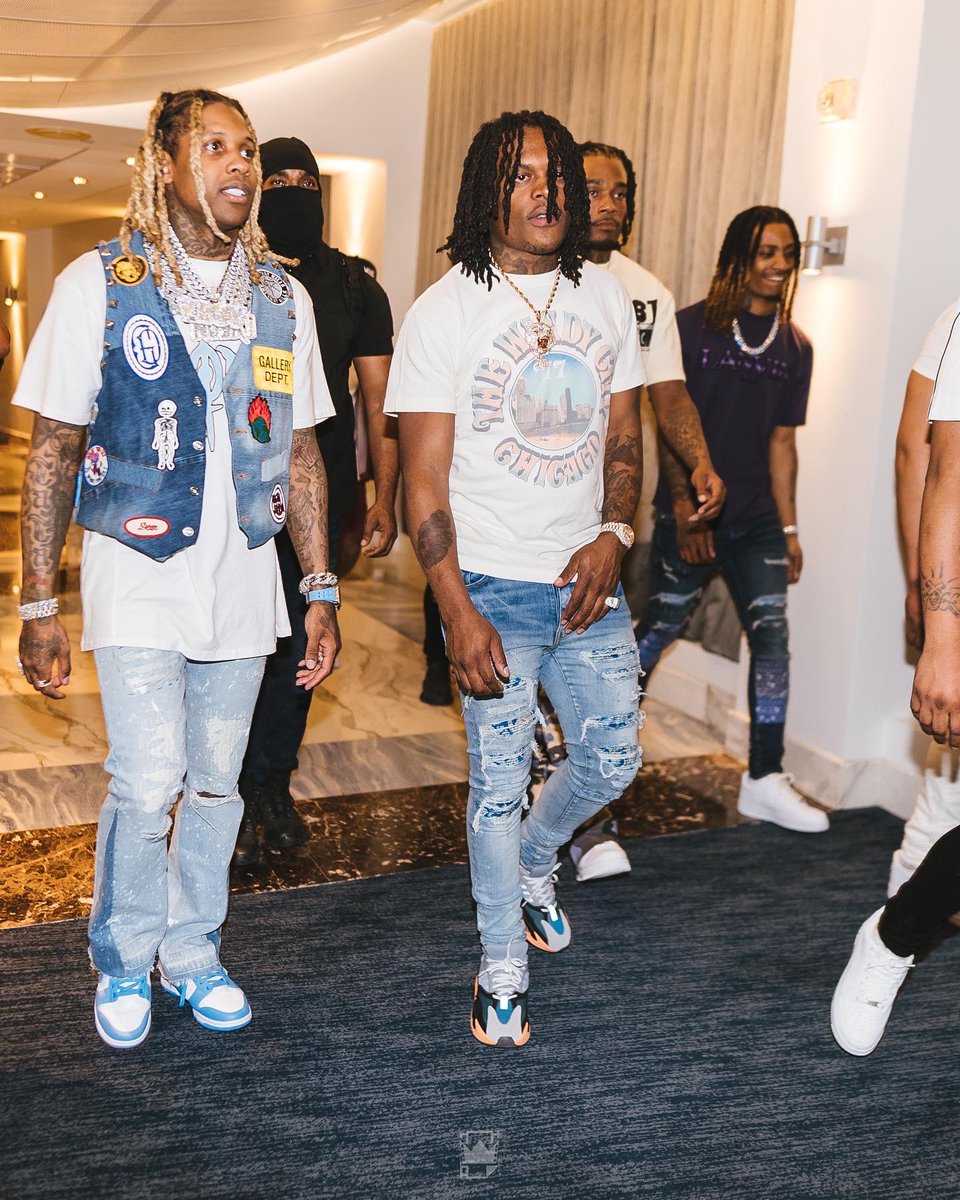 060Loyal's tweet photo. The squad gone make this shit look easy https://t.co/U9kYY03Fl9