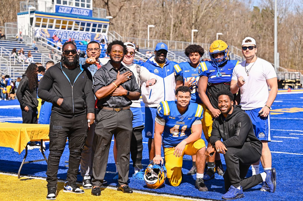 The Past
The Present 
The Future 

All came together today at DellaCamera Stadium for the 2022 <a href="/UNewHavenFB/">New Haven Football</a> Spring Game and Championship Ring Ceremony 💍💎 #ChargeOn 

🔗 bit.ly/3v8IkIc
📸 bit.ly/3v9V8hK
📸 by @clarusstudios