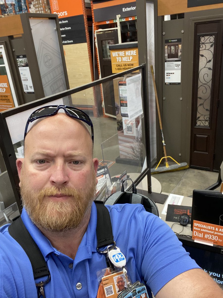 CmonteiroThd's tweet photo. Bob @ 0657 and Neide @ 0637 spending Saturday morning in their respective stores generating leads. Bob with 1 and Neide with 1 same day and another for tomorrow. That’s what’s up! Great job! #doingbigthangsinD30
#pacnorthproud ⁦@CarrieDSMD30⁩ ⁦@THDjulia⁩ https://t.co/DpTuA8boPb