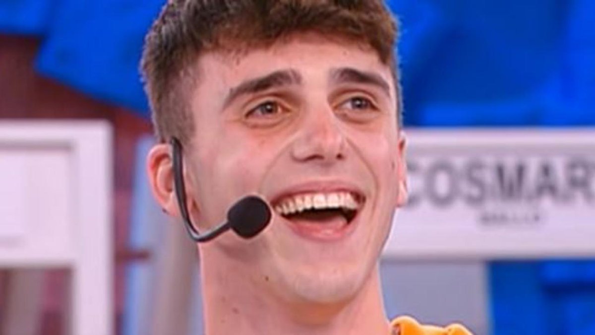 emmasapple's tweet photo. Luca non è il "figlio di", Luca è un'artista da sé, che si è fatto un percorso da solo dimostrando il suo talento e quanto è forte. 
#Amici21 #LDA https://t.co/Drg06cfKLi