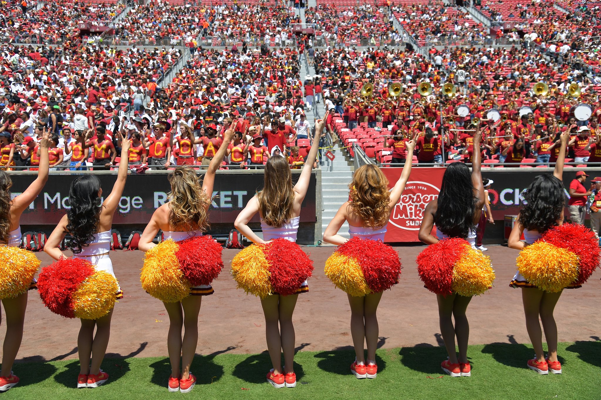 USC Trojans on Twitter "3️⃣3️⃣,4️⃣2️⃣7️⃣ Largest USC_FB Spring Game