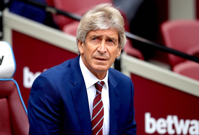 Manuel Pellegrini es el PRIMER entrenador CHILENO que gana la Copa del Rey.

Lo analizamos YA en DIRECTO
Twitch.tv/2010MisterChip