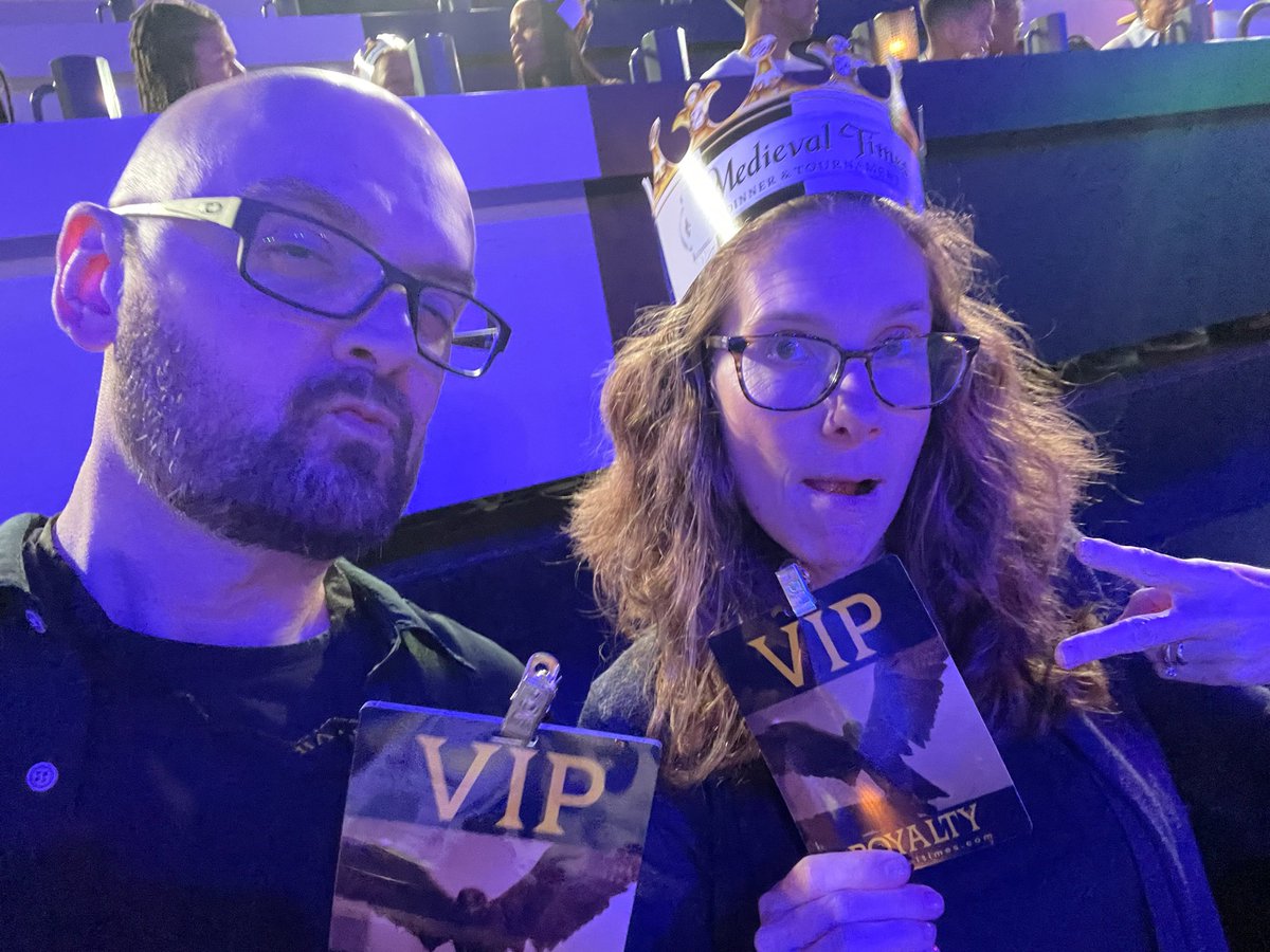 Miranda_Blu's tweet photo. We had so much fun at Medieval Times!! Totally brought out the kid in me! We sat in the best section and had the best knight! βοΈπ #MTFun https://t.co/h6u8PUdKjr