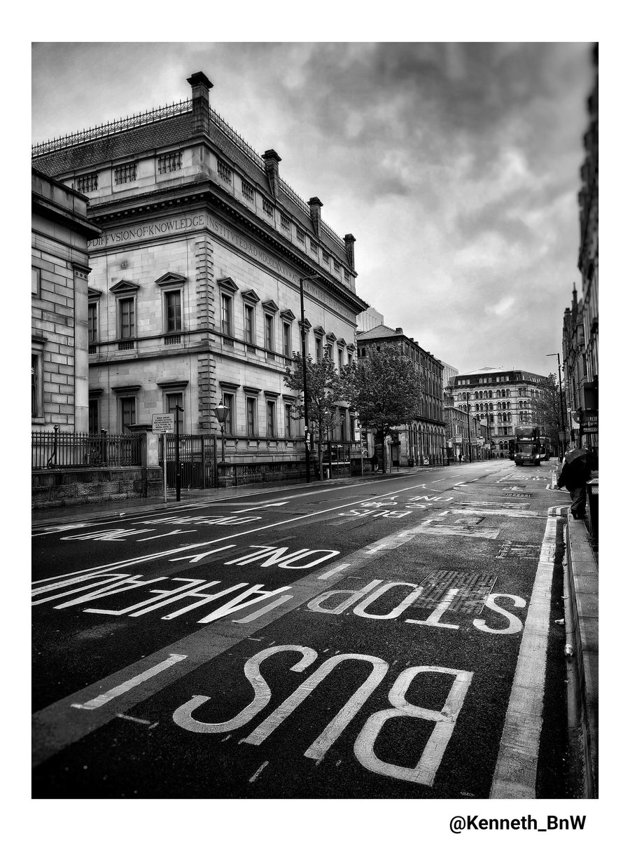 Kenneth_bnw's tweet photo. Shot on 📸📱: Samsung S20 FE
----------
#manchester #streetphotography #Photography #photographer #blackandwhite #bnw #bnw_captures #bnwphotography #Monochrome #SamsungGalaxy #withGalaxy #samsung #streetphotos #photooftheday
#appicoftheweek https://t.co/C3GO9tUpZE