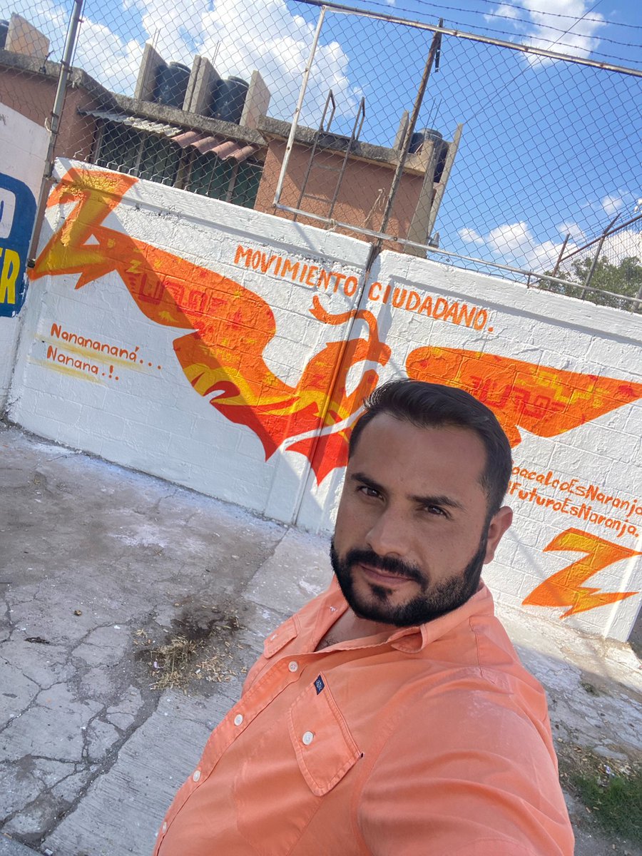alexblasn's tweet photo. Padrisima nuestra pinta de barda de Movimiento Ciudadano con detalles representativos de nuestro Coacalco como la feria del atole, la parroquia de San Francisco y diversa fauna y flora, todo el apoyo a nuestro senador @JuanZepeda_  

#CoacalcoEsNaranja
#EdoMexNaranja https://t.co/o9ZeqJfXWH