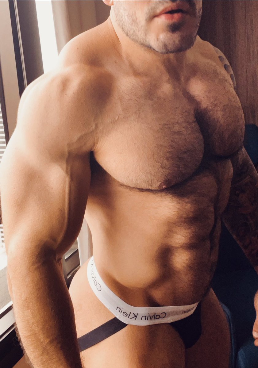 Onlyfans.com/pedrao_gyn
.
.
.
.
.
.
.
.
.
.
#onlyfans #hugecock #hairymale #hairyboy #hairychest #blowjob #hairyscruffhomo #thescruffhomo #goiania #brasil #saopaulo #gaysex #hairygay #beard #bearded #gaybearded #beardedboy #muscle #gaymuscles