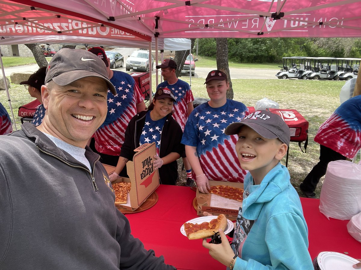 AnthonyBarbina's tweet image. Love the support programs for Army kids. First Tee of Fort Worth and Ben Hogan Foundation did an amazing job today at Fort Hood Golf Course teaching 150 kids golf and values. My son loved their camp and the free pizza!

#StayRugged @iii_corps @36Rugged @36thENBDE @USAGforthood