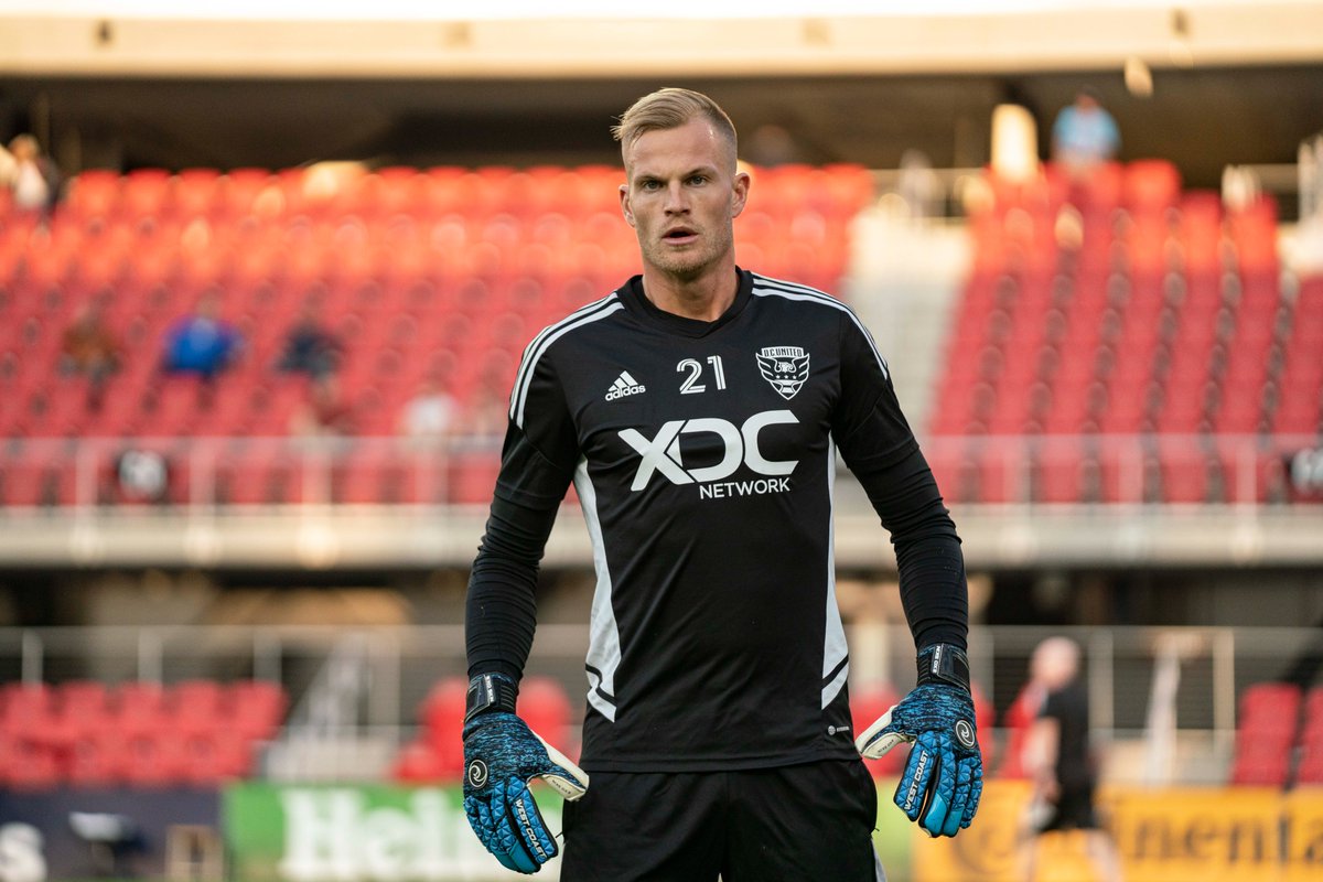 dcunited's tweet photo. Here we go. 😎

#DCvNE | @fairfaxoms https://t.co/HizIzq312Q