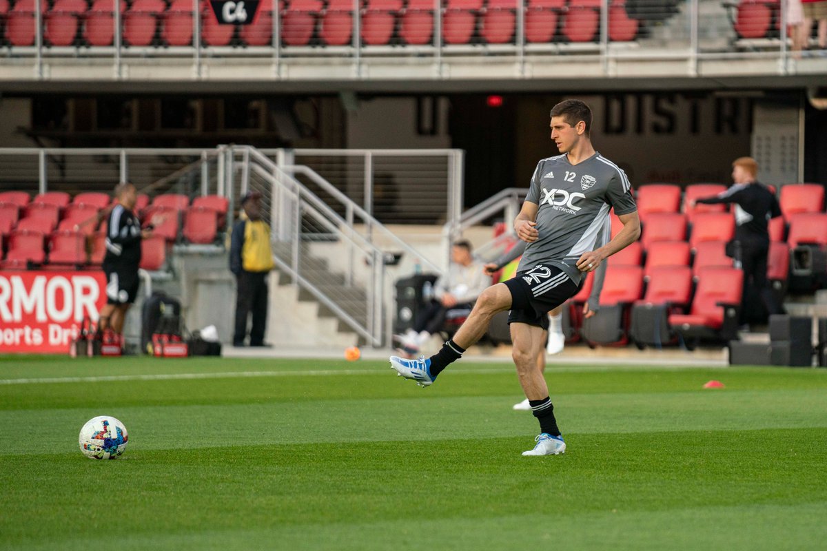 dcunited's tweet photo. Here we go. 😎

#DCvNE | @fairfaxoms https://t.co/HizIzq312Q