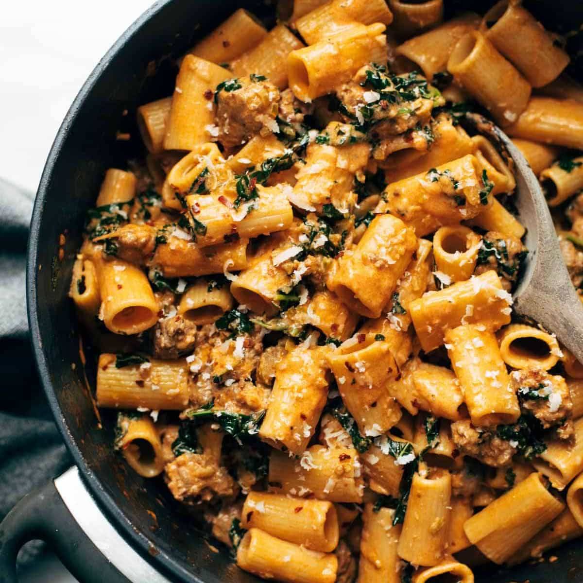 OSmidth's tweet photo. Date Night Rigatoni with Sausage and Kale https://t.co/PKYeBZSQqC 
#Foodstagram #Foodphotography #FoodPorn #Fooiesofinstagram #Foodblogger #Foodie #Foodlover #Foodblog #FoodHeaven https://t.co/BZQYt1EQMr