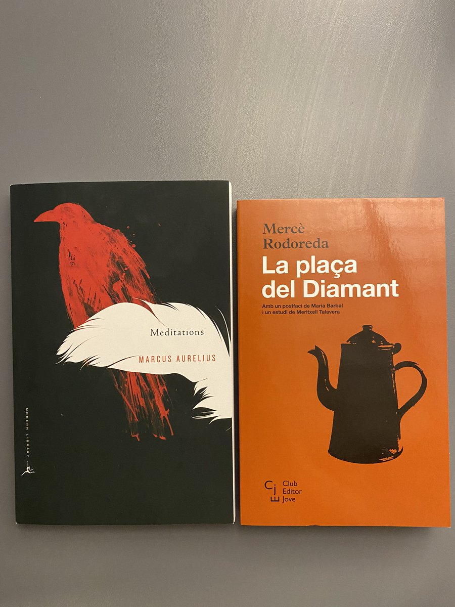 puigde14's tweet photo. ⬅️📚🌹 https://t.co/p4rNhBeM1e