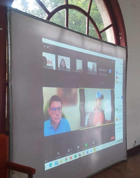 Consulado de Venezuela en Ecuador tweet media