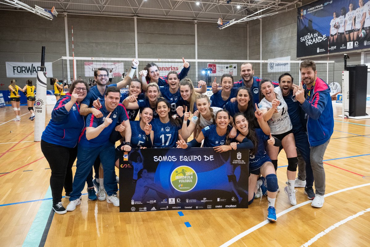voleibolmadrid's tweet photo. ¡¡¡¡¡MADRID CHAMBERÍ
ES
DE LIGA IBERDROLA!!!!!

#hemosvenidoajugar Y AHORA EN LO MÁS ALTO

¡GRACIAS, MADRID!
¡VAMOS, MADRID! https://t.co/hUr5MH7FhC