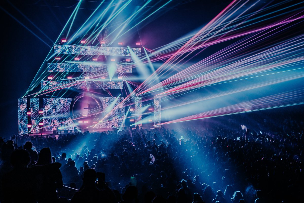 Subtronics's tweet photo. LASERS https://t.co/GqScXBY8hT