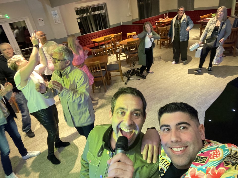 Devon_DJ's tweet photo. #doitfordeaks 

Thank you to all that attended and raised money for charity!

#devondj_uk #dj #djlife #denonmcx8000 https://t.co/A2kYBBgyZL