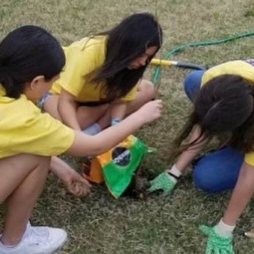 It's a fantastic day for tree planting! Many thanks to everybody who attended our Tree Bash. 
#PlantTrees #Earth