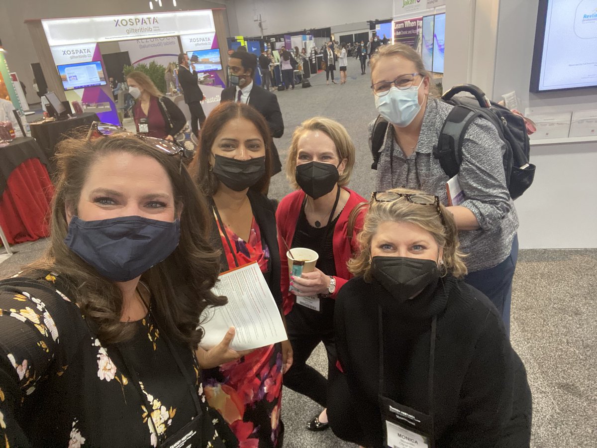 Ran into some of my favorites from <a href="/cityofhope/">City of Hope</a> ! Love getting to see friends and colleagues at #Tandem22