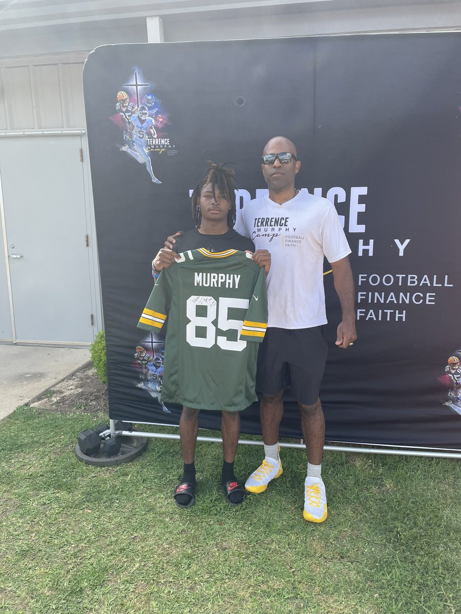 Had a great time at the <a href="/TerrenceRealtor/">Terrence C. Murphy Sr.</a> football camp got a award for hard work and leadership