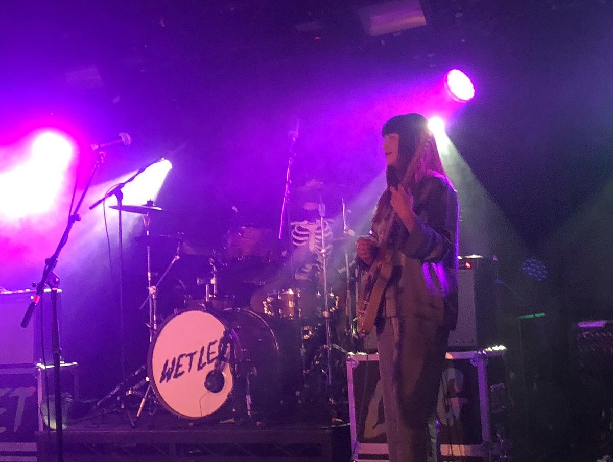 andyprice929's tweet photo. Another great night with @wetlegband @O2InstituteBham #wetleg #rhianteasdale #hesterchambers https://t.co/5gTOd190Hv