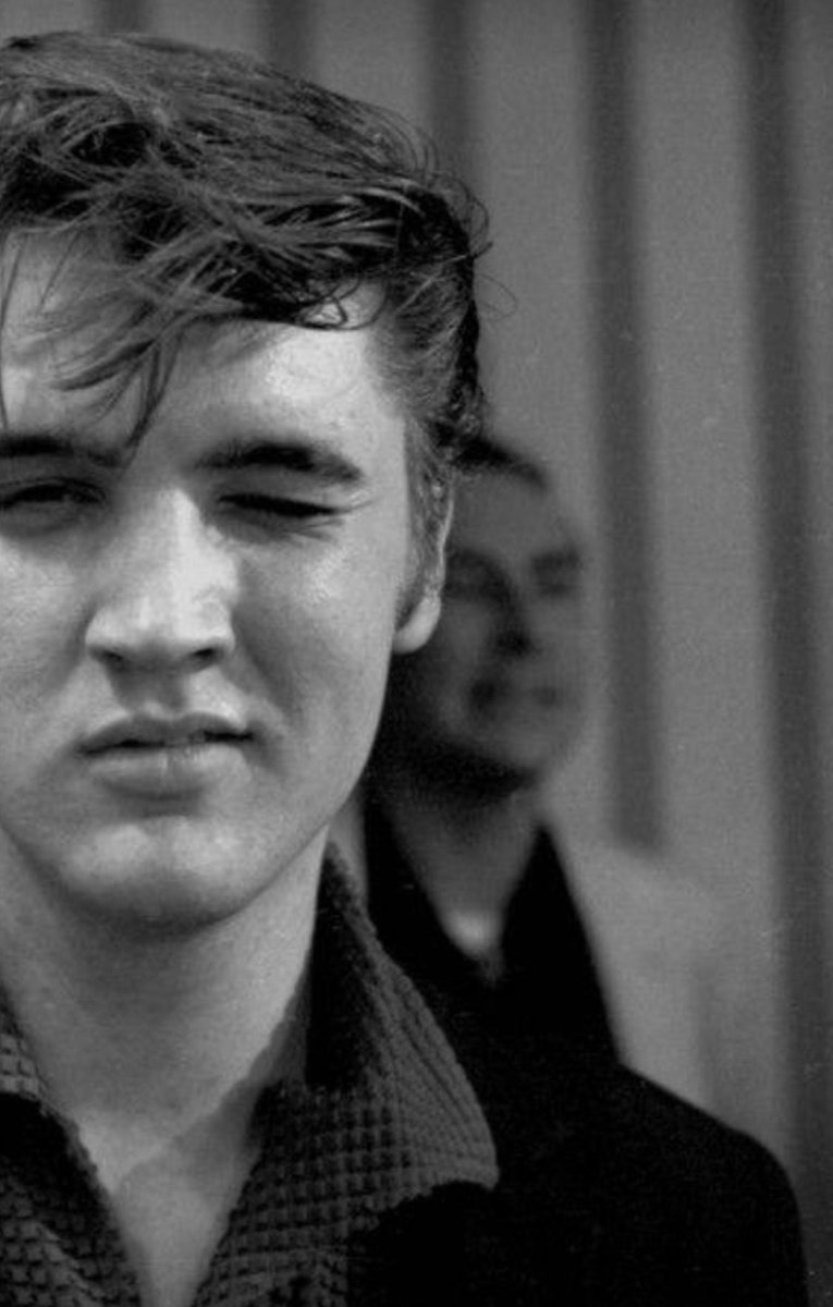 Hope y’all are having a good weekend! #elvis #elvispresley #elvispresleyfans #elvispresleyforever