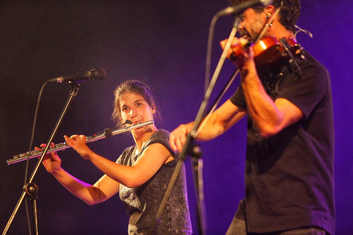 guineu's tweet photo. I ara amb @EbriKnight que no pari la festa @Concertestelada https://t.co/St5lU6kNkc