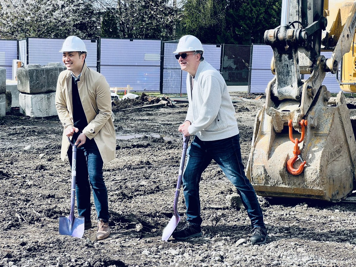 Adam James tweet media