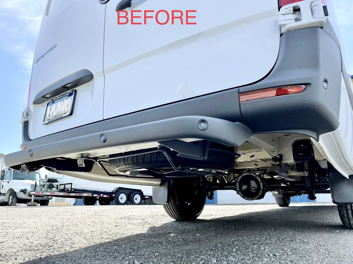 MobileColdSol's tweet image. Installed class 3 Curt trailer hitch on a 2022 @MBvansUSA Mercedes Sprinter