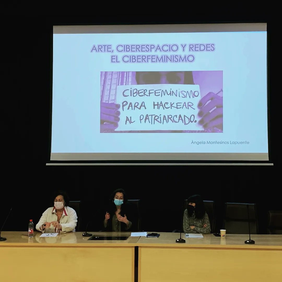 #ciberfeminismo