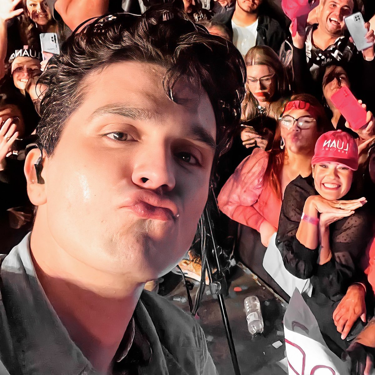 disneyluans's tweet photo. luan santana fazendo biquinho = tudo pra mim ❤️ https://t.co/A4NstTsyY2