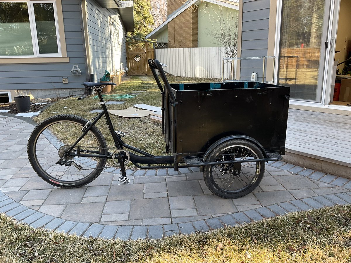 The #shittycargobike lives! Let me know if you you’re looking for a cheap shitty cargo bike in #yycbike , I’m probably going to put this up for sale soon.