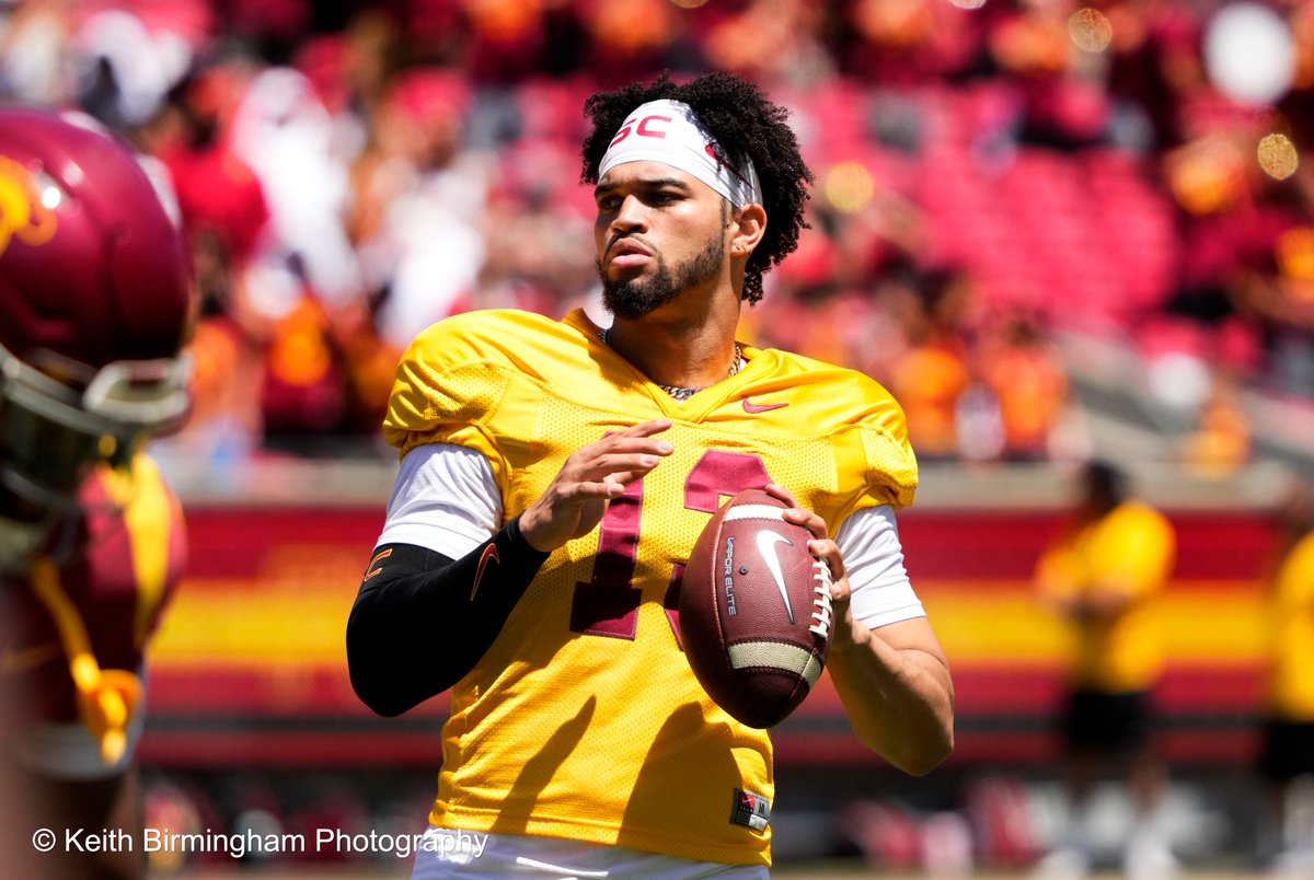 photowkb's tweet photo. USC Trojans during the Spring football game at the Los Angeles Memorial Coliseum in Los Angeles. @pac12 #pac12 @NCAAFootball #ncaa @uscfootball @USC_Athletics #usc #football #usctrojans #losangeles #lincolnriley #calebwilliams #mariowilliams #millermoss https://t.co/eJH7i9cg97