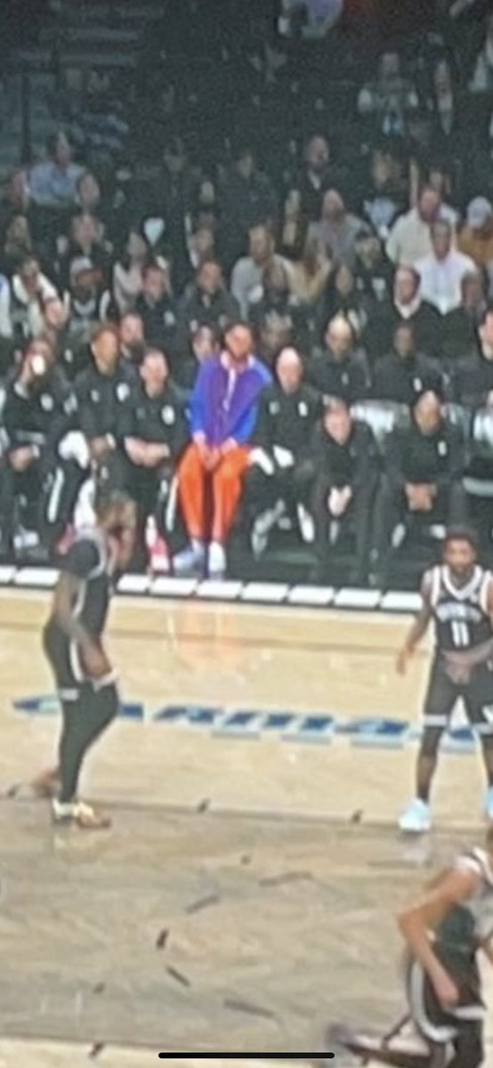 Someone needs to step in and advise <a href="/BenSimmons25/">Ben Simmons</a>. Tonight ain’t about you. #nets