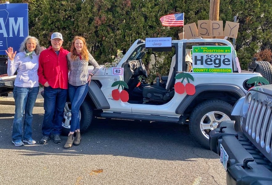 CommishHege's tweet image. It&apos;s parade time finally!!  😁