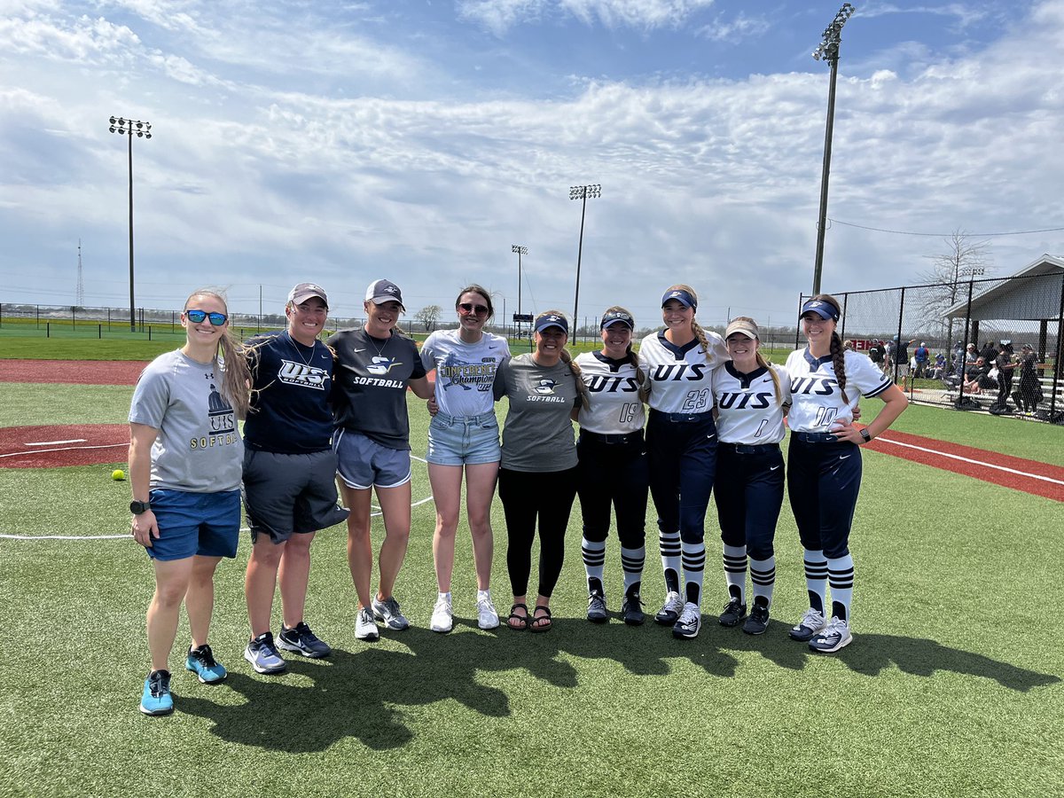 UIS_Softball's tweet photo. Couldn’t ask for a better day
🌟Alumni Day🌟
💙Senior Day💙
💥 SWEEP 💥 https://t.co/MoThzcXKQN
