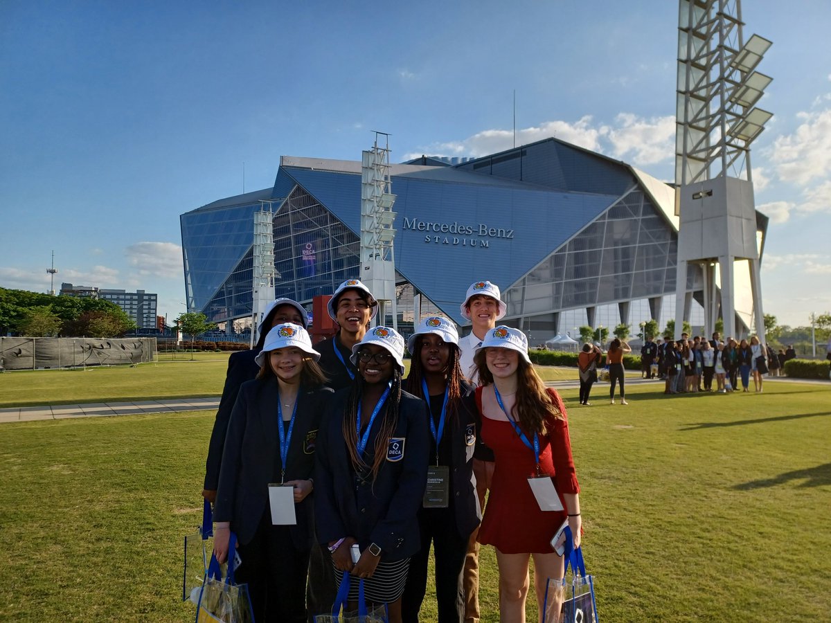 DECASMN's tweet photo. 1st day at DECA's ICDC in Atlanta, GA!  Having a blast at the Mercedes Benz Dome!! https://t.co/HaUwIvdWRS