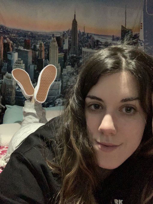 I love serving Goddess Daniella. The easiest part is when She requests, I just have to press accept.  @diamondanii  Findom<a href="/tag/femdom"class="tags"><span>#femdom</span></a><a href="/tag/findom"class="tags"><span>#findom</span></a><a href="/tag/chastity"class="tags"><span>#chastity</span></a><a href="/tag/beta"class="tags"><span>#beta</span></a><a href="/tag/paypig"class="tags"><span>#paypig</span></a><a href="/tag/cuck"class="tags"><span>#cuck</span></a>
