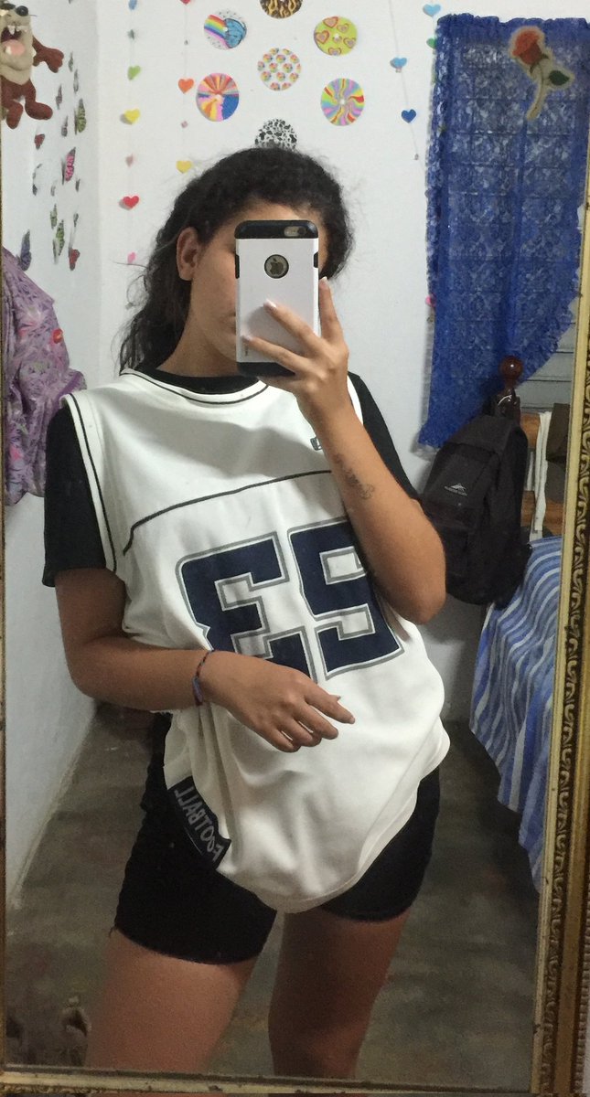 Amaly_oficial's tweet photo. Que opinan de esta facha????

No me ignoren porfiii. https://t.co/0ct1gBhoZ7