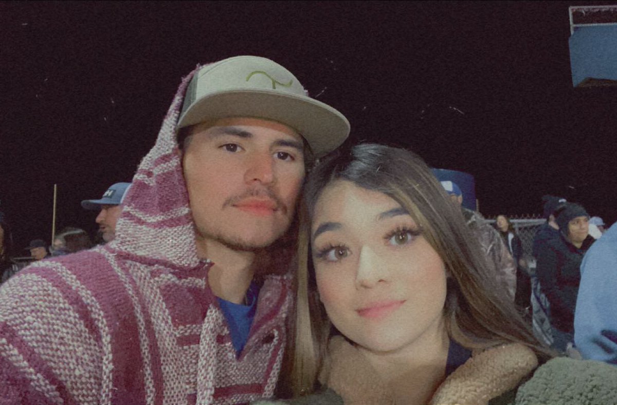 Elizabeth Charles tweet media