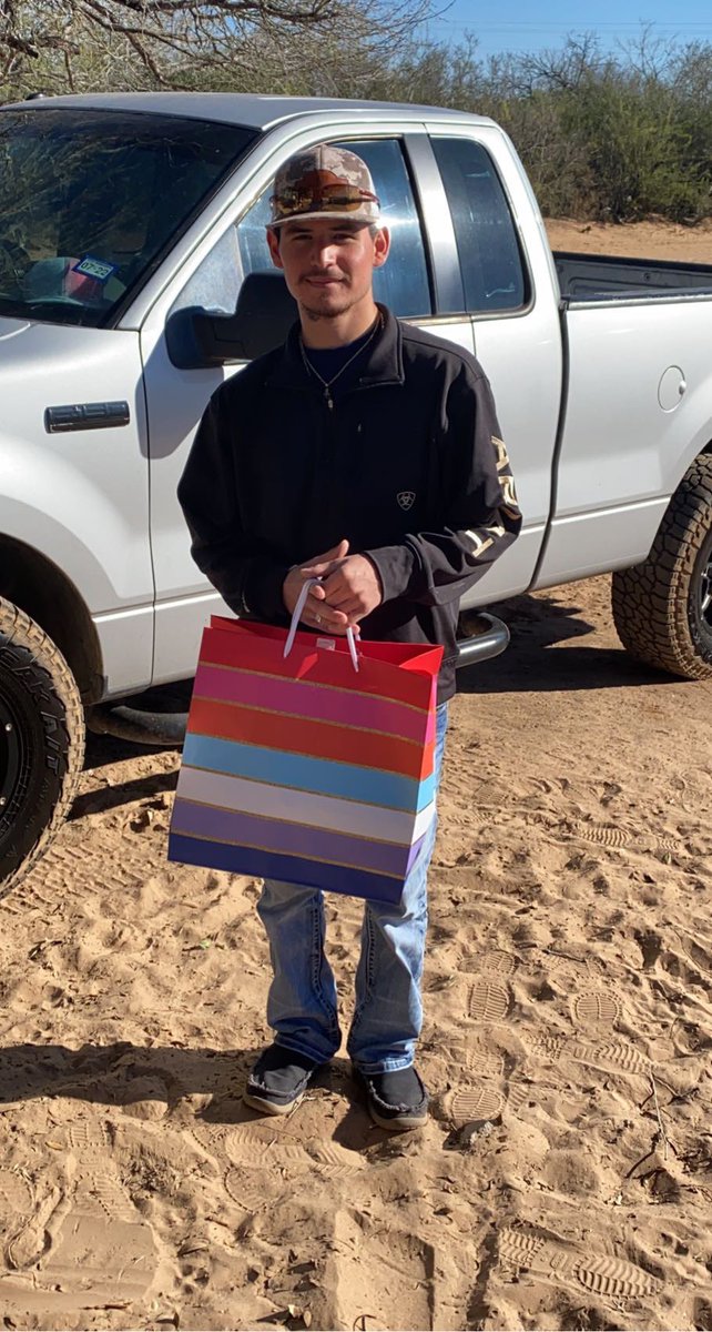 Elizabeth Charles tweet media