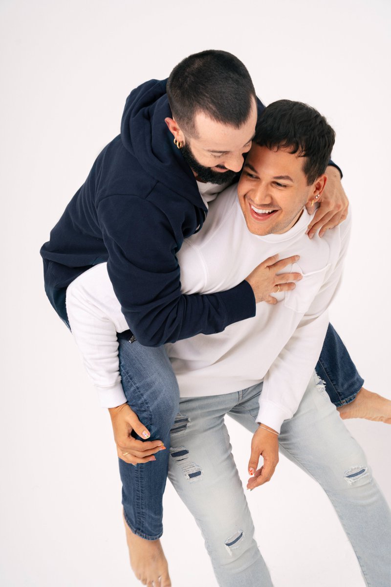 AEOCOL's tweet photo. Y este es nuestro perfect match 🔥 #THEPERFECTFIT #AEXME #AEJEANS https://t.co/xHXTcRen7o