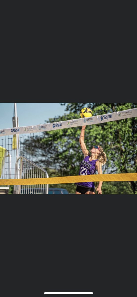 katiesrudd's tweet photo. Rylee Erwin former Reedy Lion doing her thing at SFA @reedyvolleyball @ReedyLions @ReedyBooster https://t.co/0EPzc7TIzc