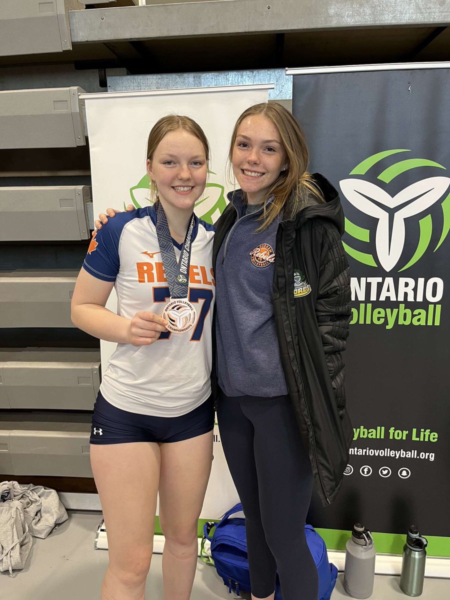 ChelseaOke2023's tweet photo. Third in the Province! Couldn’t ask for a greater group of girls❤️ https://t.co/56jdFnGWka