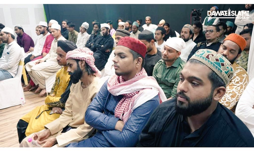 SayedArifAttari's tweet photo. Dawat E Islami India Organized a meet-Up  With Social Media Influencers, held at National level Center Faizan E Madina, khadak Mumbai, Followed By Iftaar , under the spiritual guidance  of Honourable Rukn e Shura Haji Sayed Aarif Ali Attari.

#meetup #dawateislami #influencer https://t.co/hadBBmRpAx