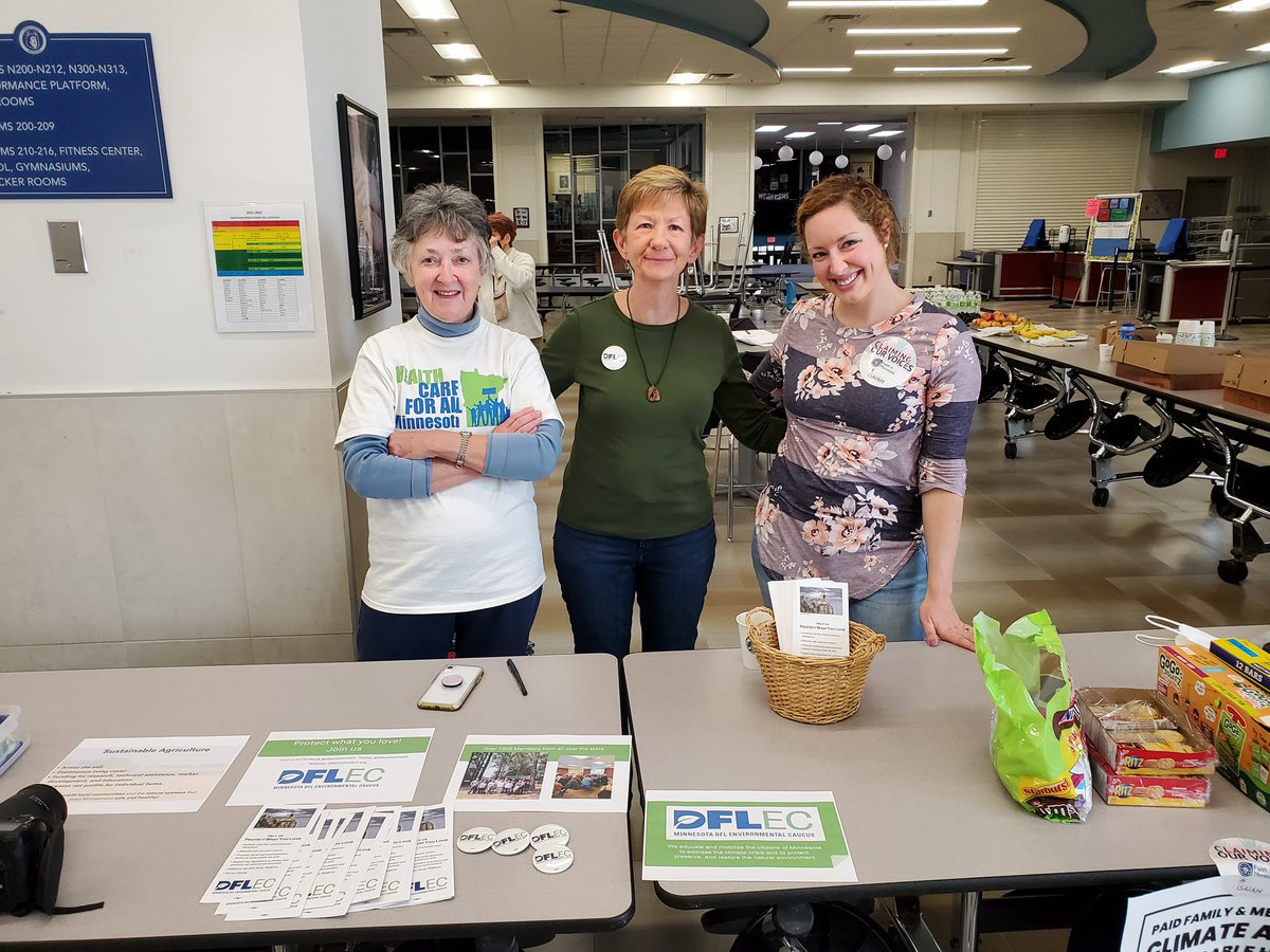 VedaKanitz's tweet photo. #mn19 convention with @annejonesmn and @KathrynLozada @dflenvironment @minnesota_faith @hc4amn https://t.co/eZ2vJyE6qL