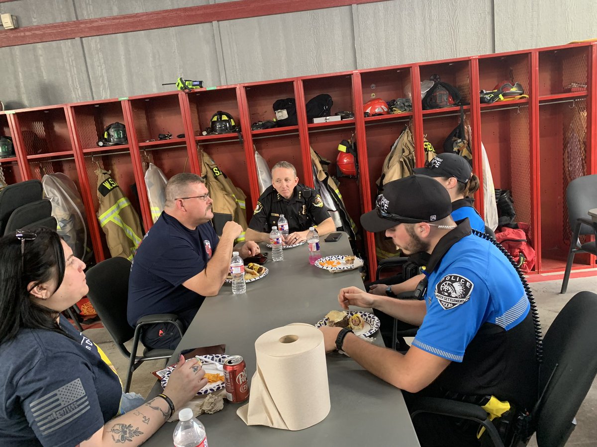 WSPDTX's tweet photo. We had an awesome employee luncheon with Chief @cooktx donating the food and the Fire Department doing the cooking! Great way to build stronger relationships with all city employees and increase camaraderie! #TeamWSPD #TeamWSFD #TeamWS https://t.co/JPrV8fFfGJ