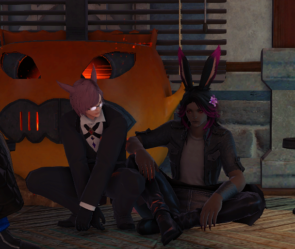 The gaelicatnip had my dad crouching on the floor of the bar so I sat down next to him so everyone would think we were chillin'.