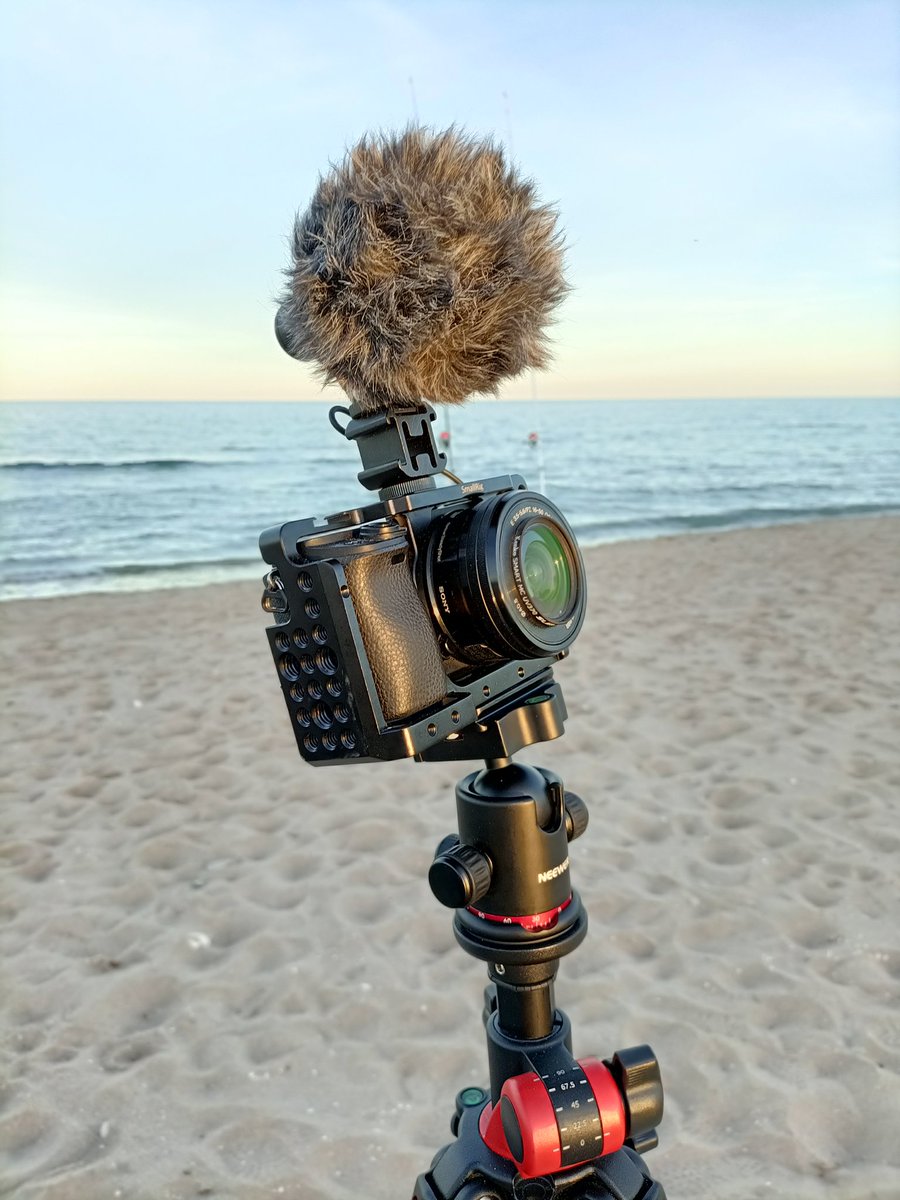SurfcastingK's tweet photo. Nuevo equipo de vídeo para el canal. #sony Alpha 6300.

Os invito a suscribirse. GRACIAS https://t.co/maVKbGTnlC
.
.
#surfcasting #fishing #pesca  #surffishing #sea #pescainmare #beach #seafishing #pescaorata #sonyalpha #fishinglife #photo #camara #photography #camera #video https://t.co/JtoULY02vo