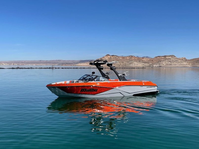 malibuboats's tweet photo. 🤯🥵🤤 Which one are you choosing? #24MXZ or #25LSV?
📸: Tommy’s Las Vegas
#MalibuBoats #TheTruthIsOnTheWater https://t.co/ewdIjjA7SG