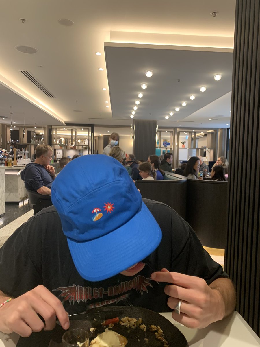 pennylen tweet media