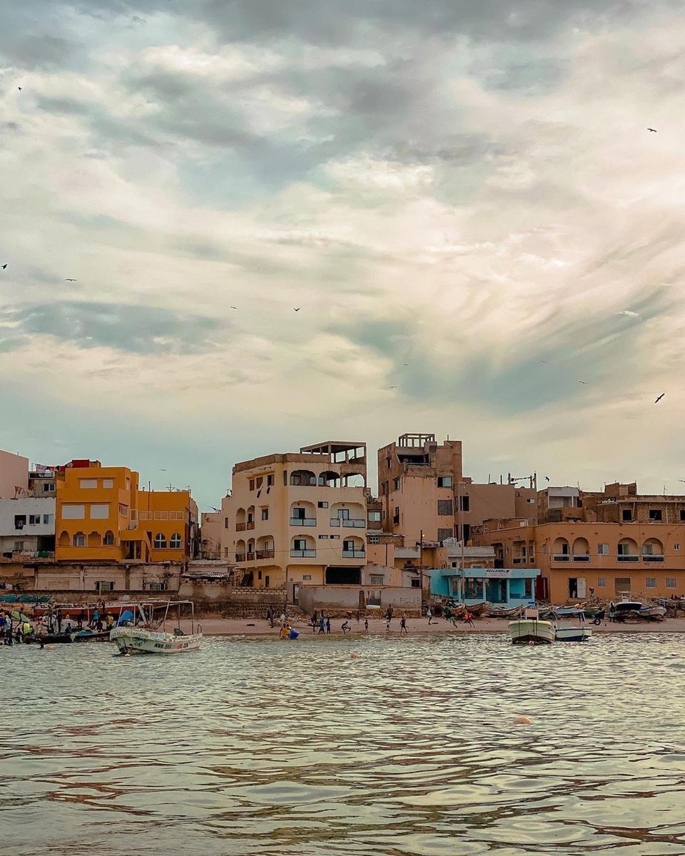senegalphoto's tweet photo. Dusk in Ngor 🌅 
.
#Senegalphotography @yuyu_wanderer
・・・

__ __ __
.
.
.
.
.
.
#dakar #dusktilldawn #duskphotography #sunsetlovers #sunsetporn #watercolorpainting #ngor #skyporn #skylovers #outofthephone #beautifuldestinations #senegal https://t.co/IH5eI5LUhG